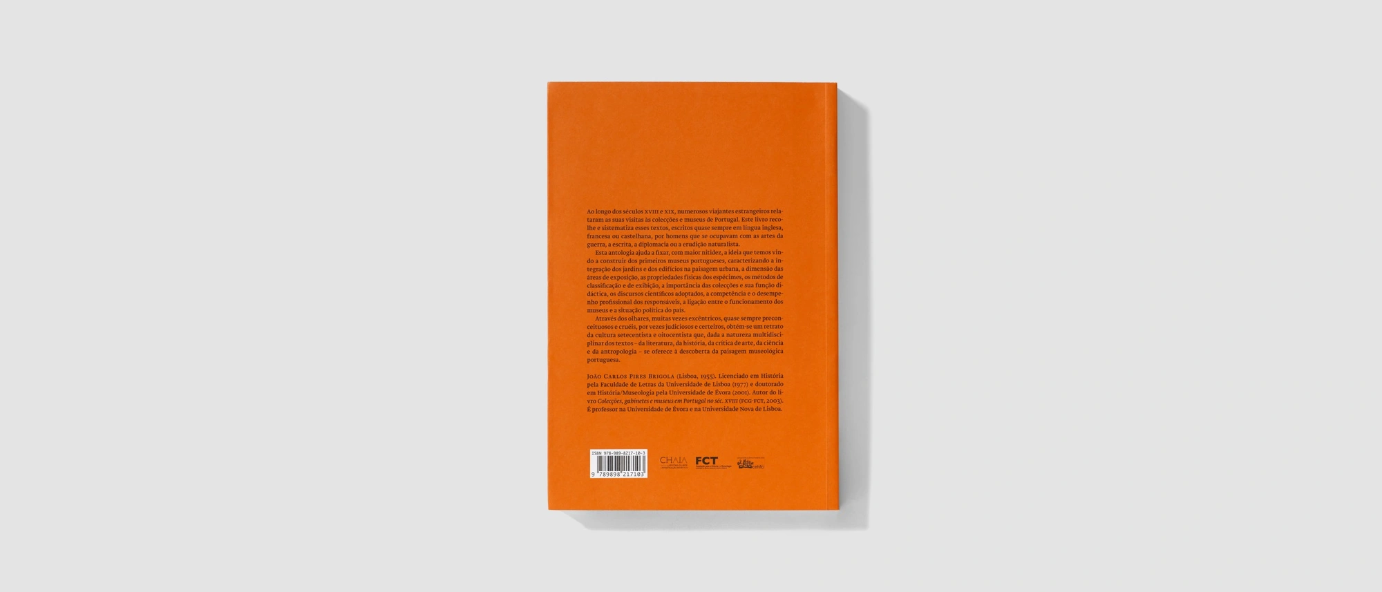 Os Viajantes e o 'Livro dos Museus'